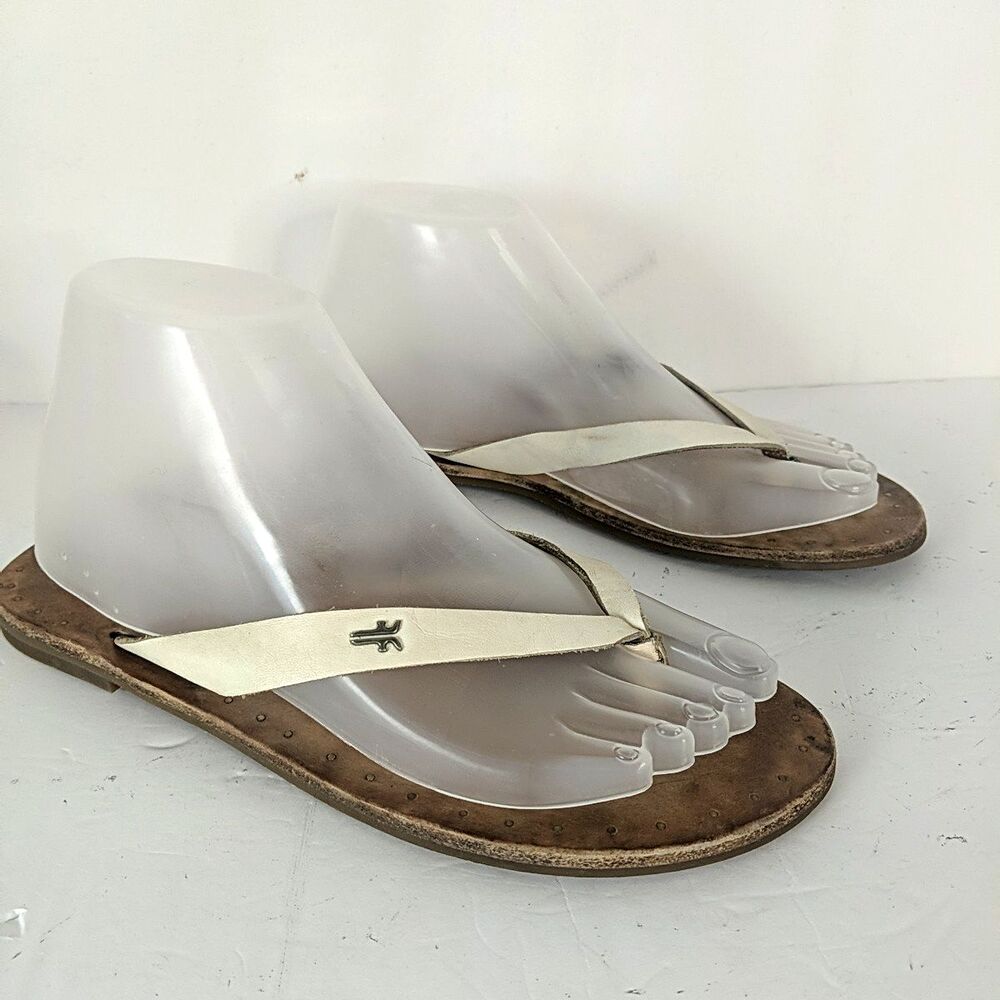 Frye Ally Flip Flops White Leather Flat Toe Sandal Women Size 7